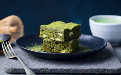 Matcha Brownies Rezept mit weißer Schokolade